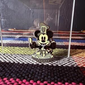 Disney PTD Steamboat Willie DSSH DSF LE 300 Pin PP99012
